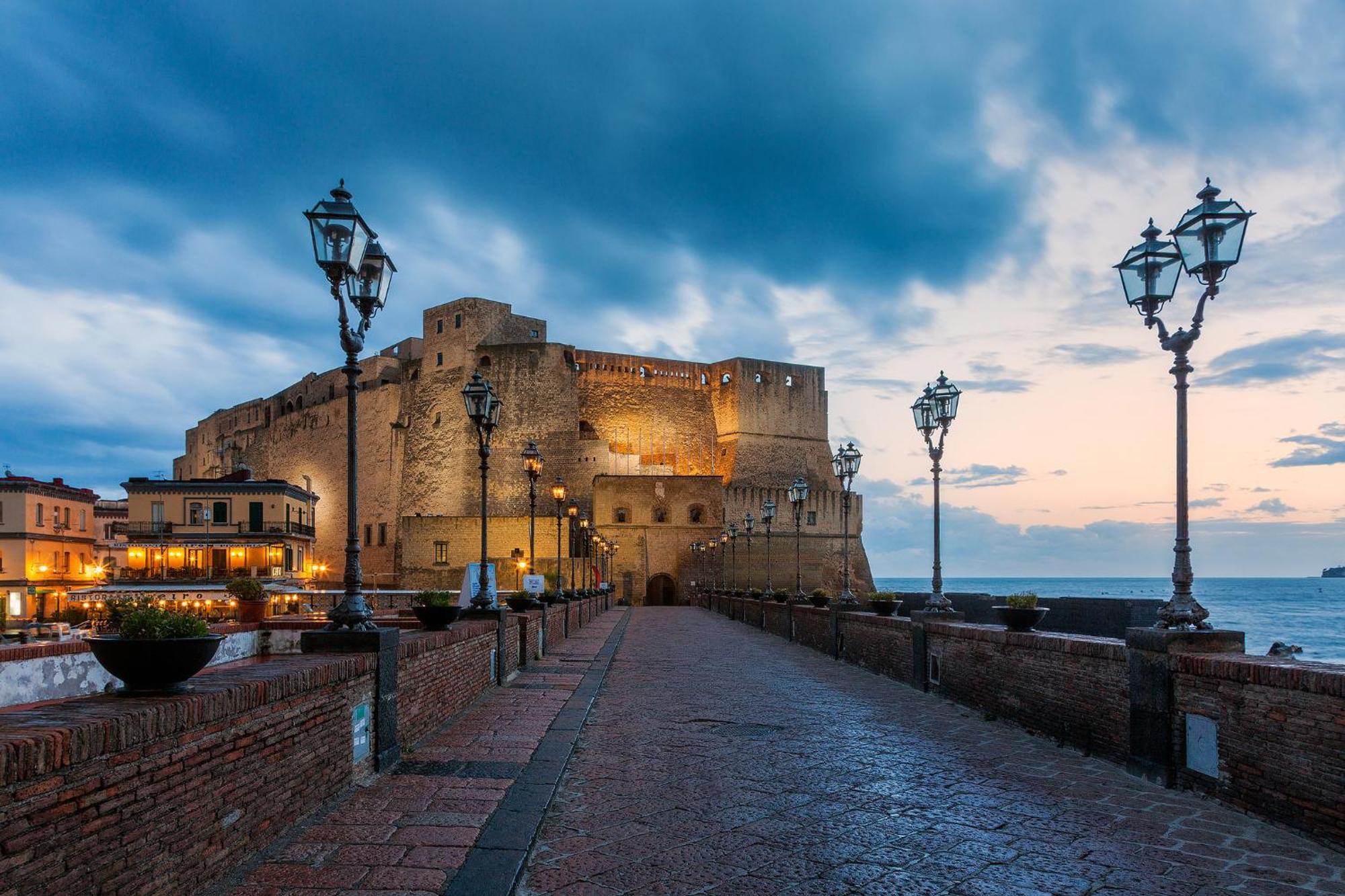 Hotel Piazza Carità Napoli Esterno foto
