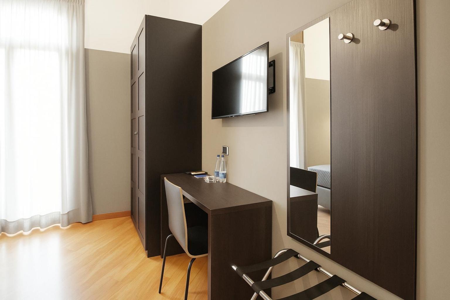 Hotel Piazza Carità Napoli Esterno foto