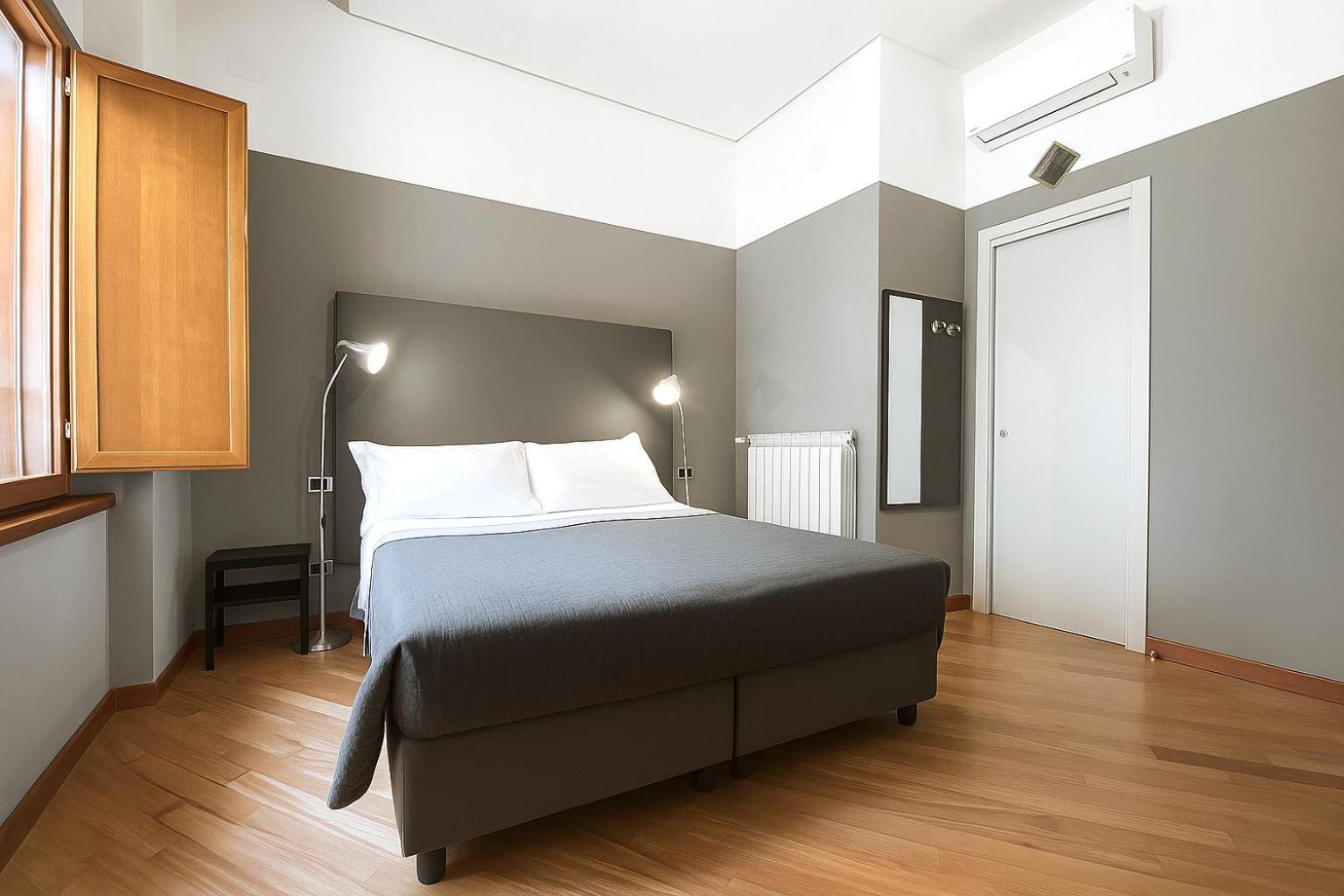 Hotel Piazza Carità Napoli Esterno foto