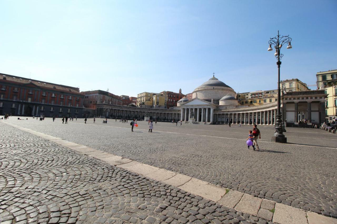 Hotel Piazza Carità Napoli Esterno foto